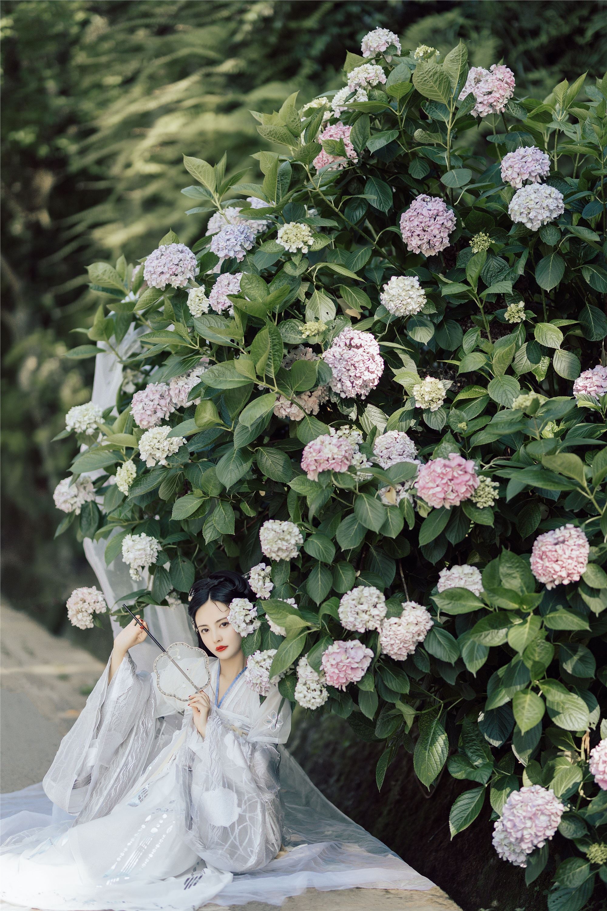 YITUYU艺图语 2021.09.06 无尽夏 胡莅雅